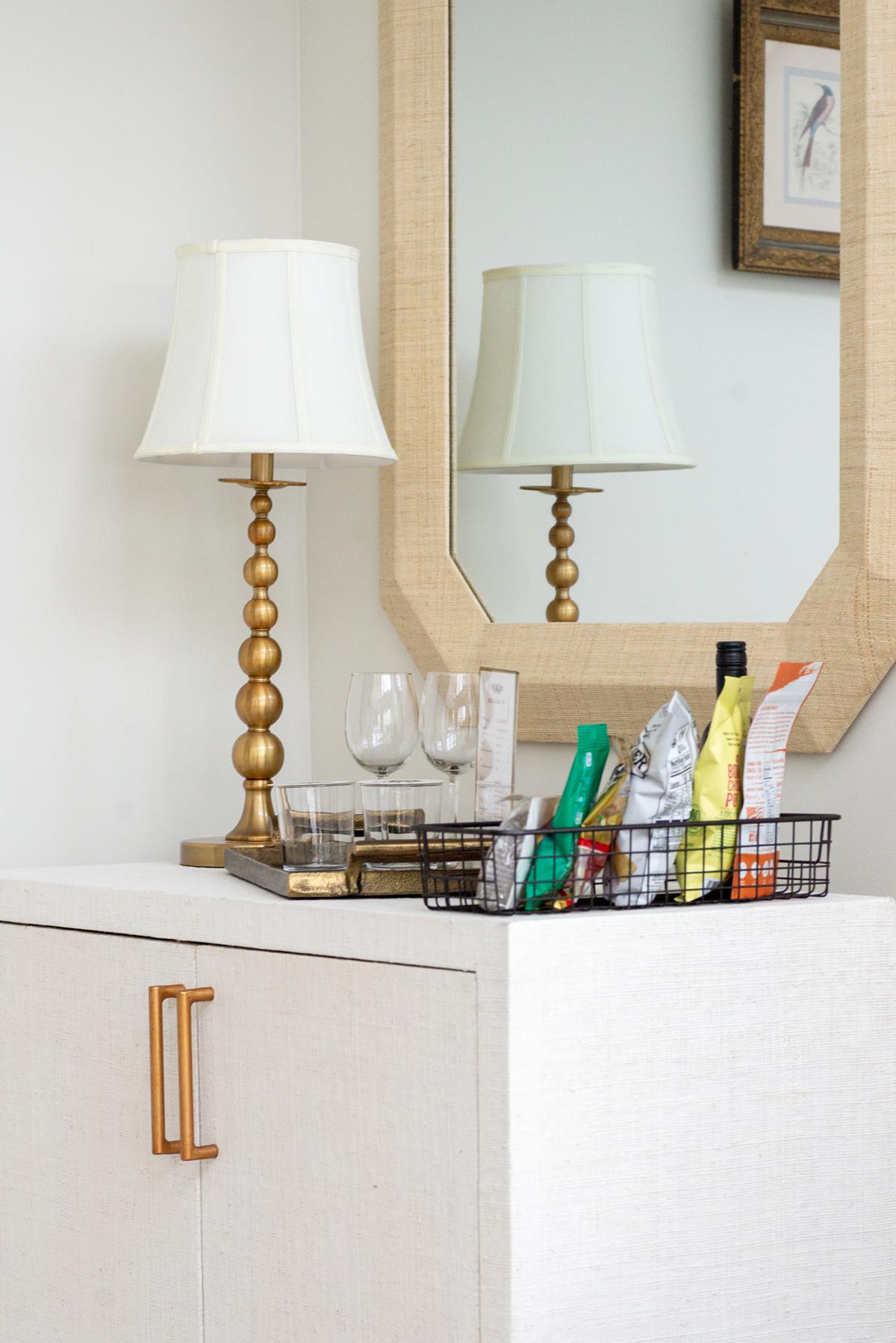 mini bar